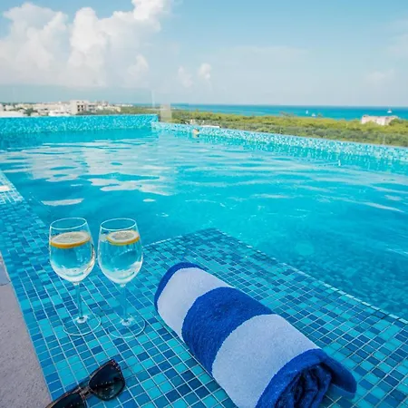 Condos With Ocean View Pool In Av 10 & 60 Street