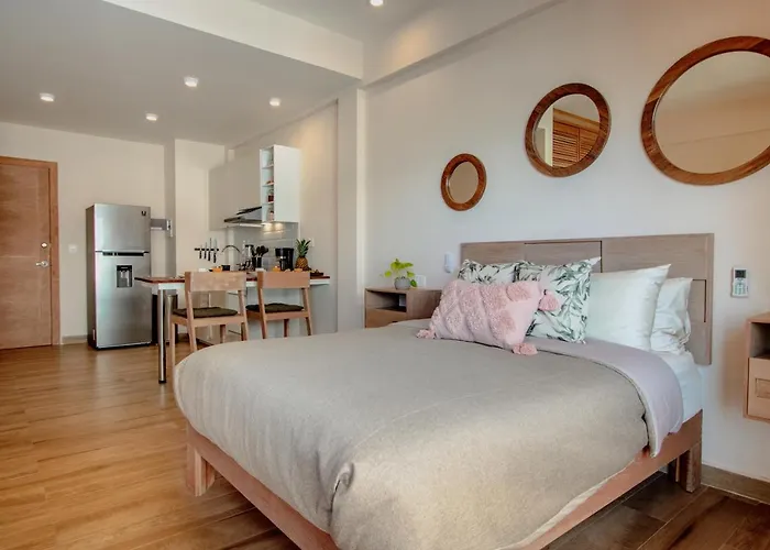 Apartment With Ocean View Pool In Av 10 & 60 Street Playa del Carmen